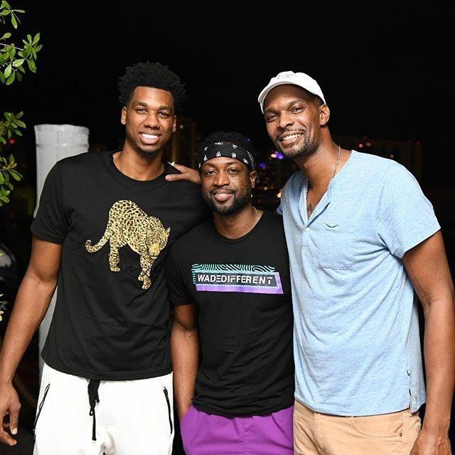 弗格森：回苏格兰比赛像在主场一样，为今晚的表现感到高兴（弗格森：重返苏格兰宛如主场，今晚的发挥让我欣喜）