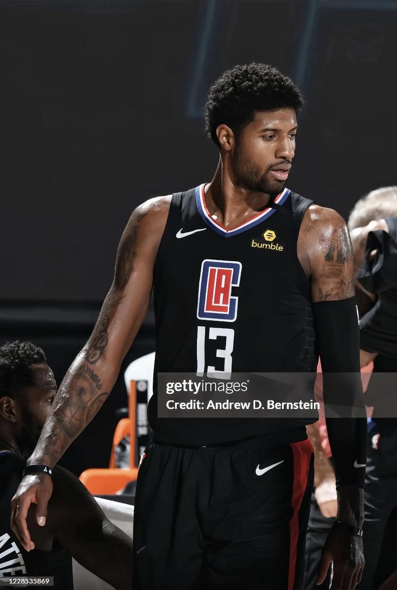 门将扑救率刷新赛季纪录（门将扑救成功率创赛季新高）