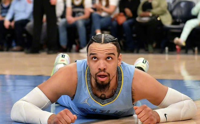 手感冰凉！麦克布莱德半场7中1仅拿2分1篮板2助攻（状态低迷！麦克布莱德半场7投仅1中，仅得2分1篮板2助攻）