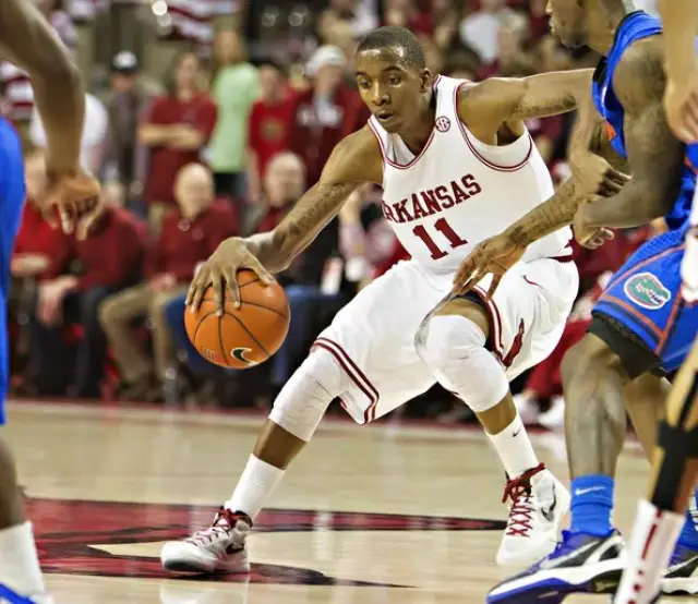 镜报：罗马已对齐尔克泽采取行动，尤文、西汉姆和埃弗顿也感兴趣（镜报：罗马出手追逐齐尔克泽，尤文、西汉姆联与埃弗顿均有意）