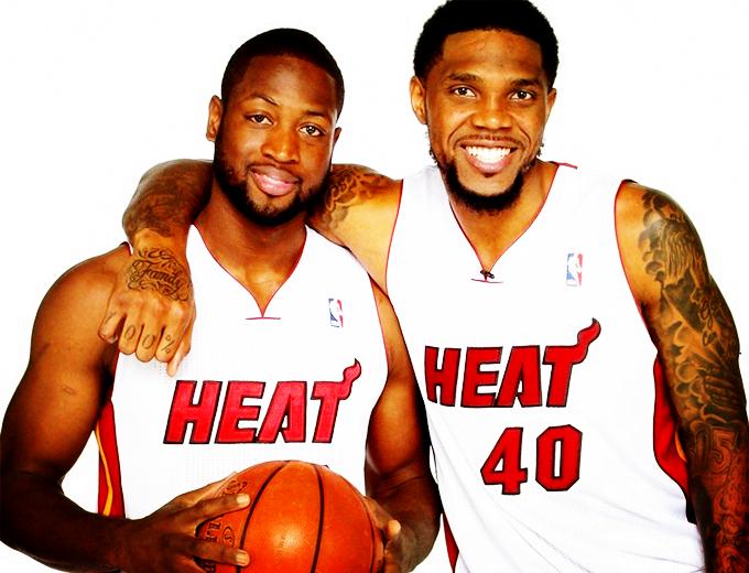 看不下去！广东两将表现辣眼睛 球迷质疑杜锋用人选择（表现堪忧！广东两将低迷引争议 球迷质疑杜锋用人）