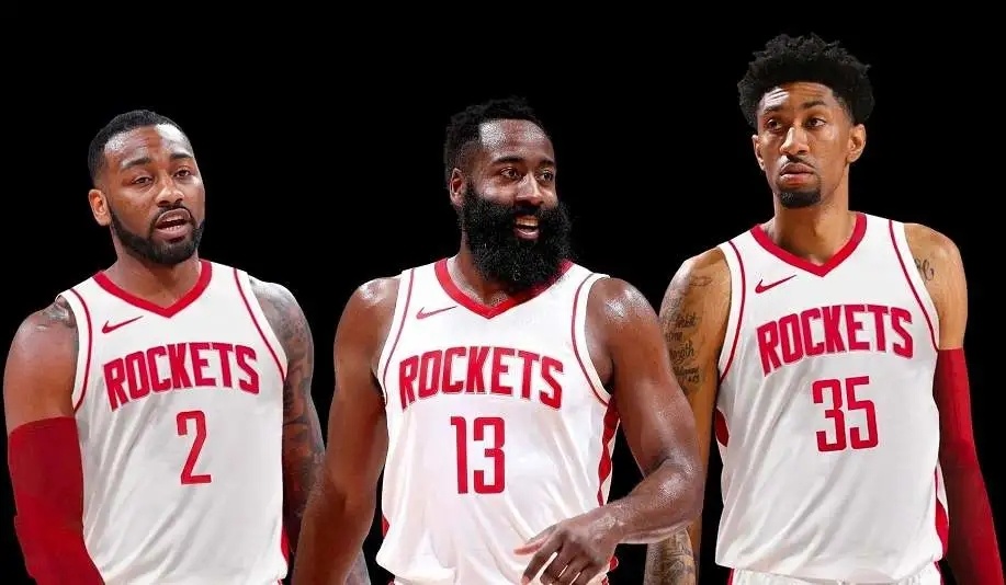 半场战报：巴西国际1-0桑托斯，帕特里克破门（半场战况：巴西国际1-0领先桑托斯，帕特里克建功）